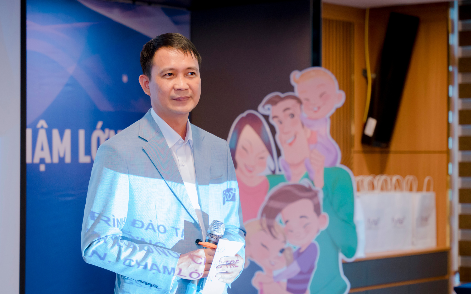 Ông Đào Xuân Quang - Giám đốc điều hành Công ty CP Dược phẩm Keiko phát biểu khai mạc chương trình